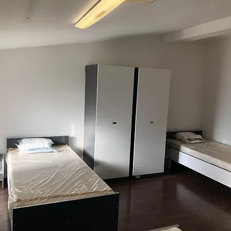 Monteurzimmerking Leipzig-west דירה *