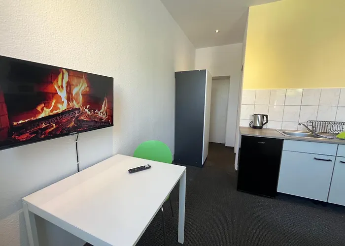 Monteurzimmerking Leipzig-west Apartment *